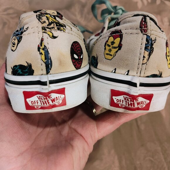 Vans Marvel x Authentic Avengers Off White Canvas Shoes, M 6, W 7.5, Used - Picture 6 of 16